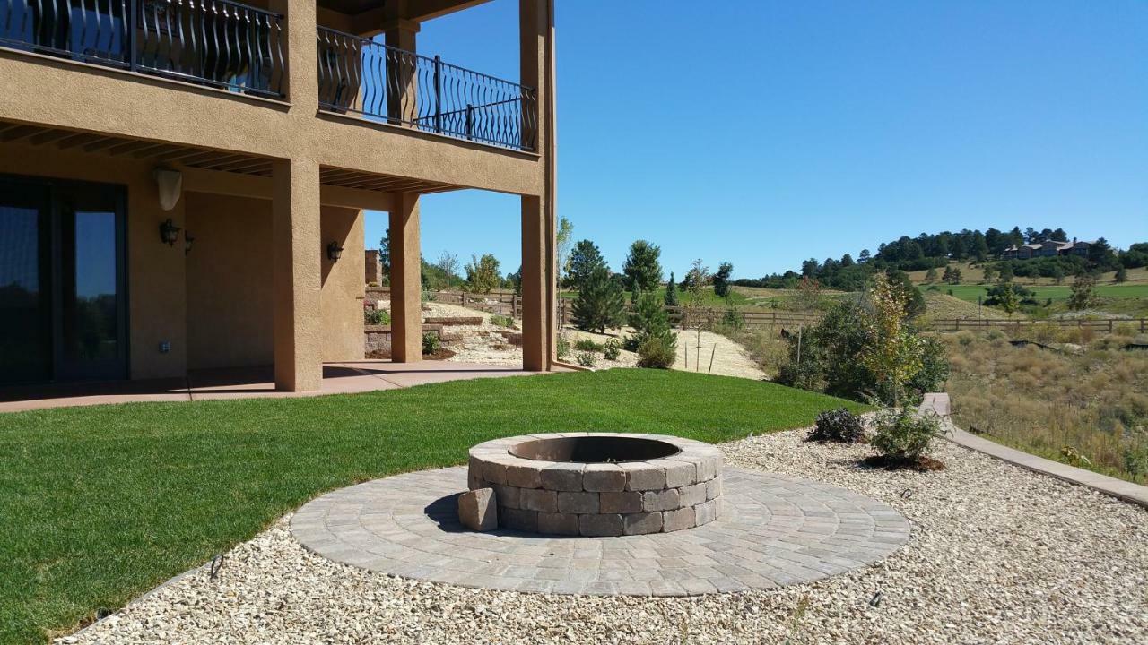 Chateau du Pikes Peak, a Tuscany Retreat Colorado Springs Bagian luar foto