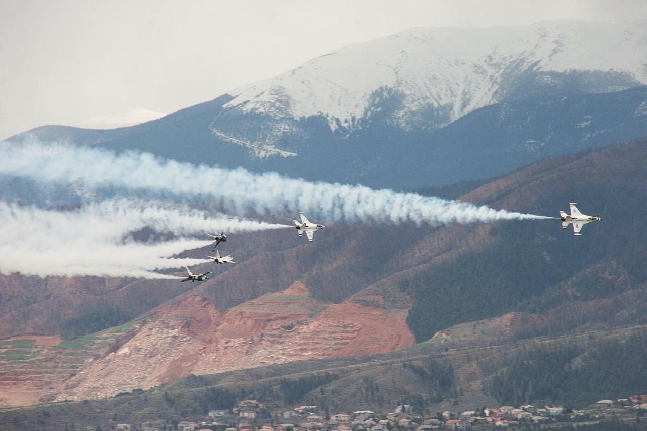 Chateau du Pikes Peak, a Tuscany Retreat Colorado Springs Bagian luar foto